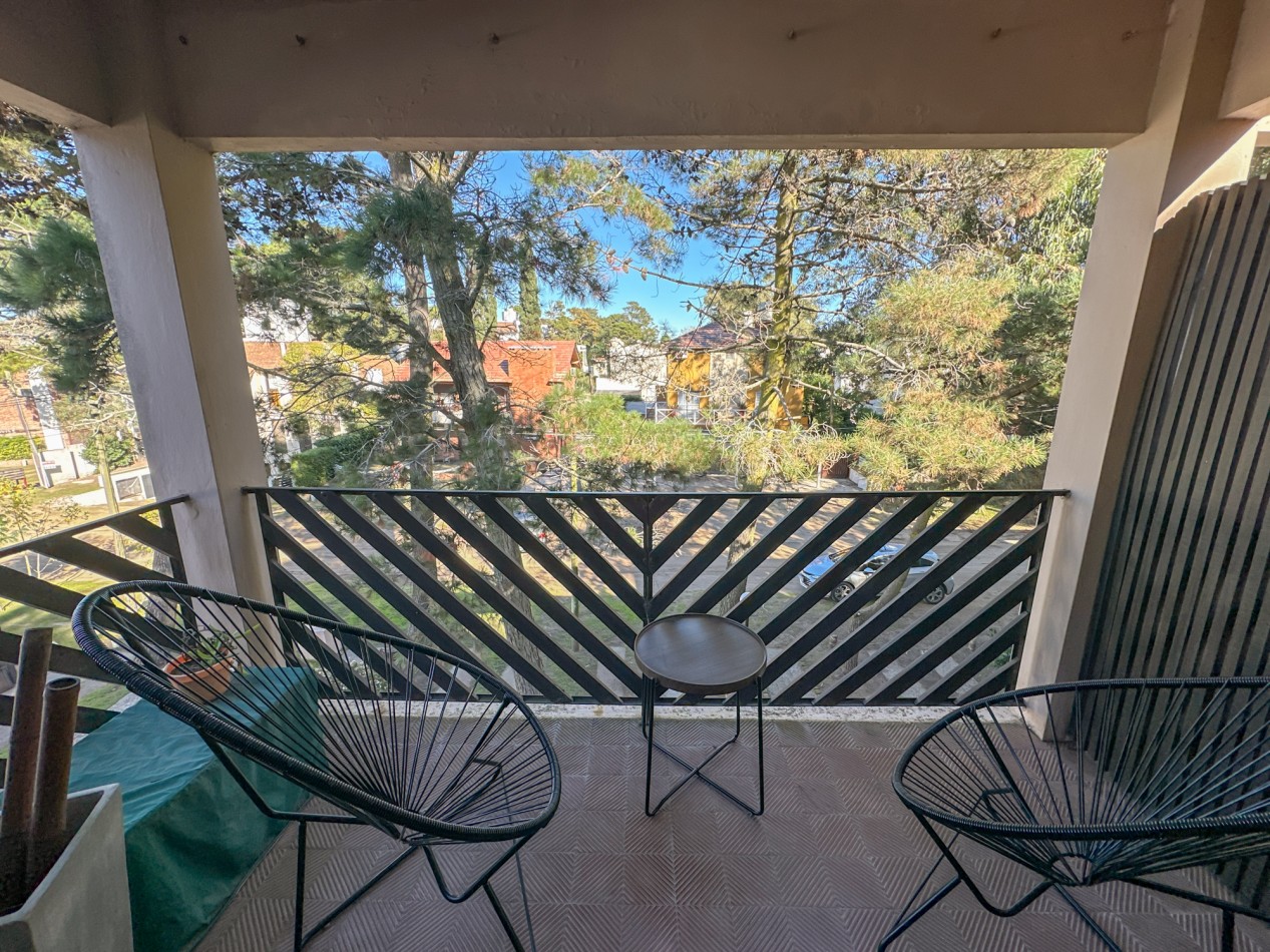 DEPARTAMENTO EN VENTA PINAMAR 3 AMBIENTES CON COCHERA