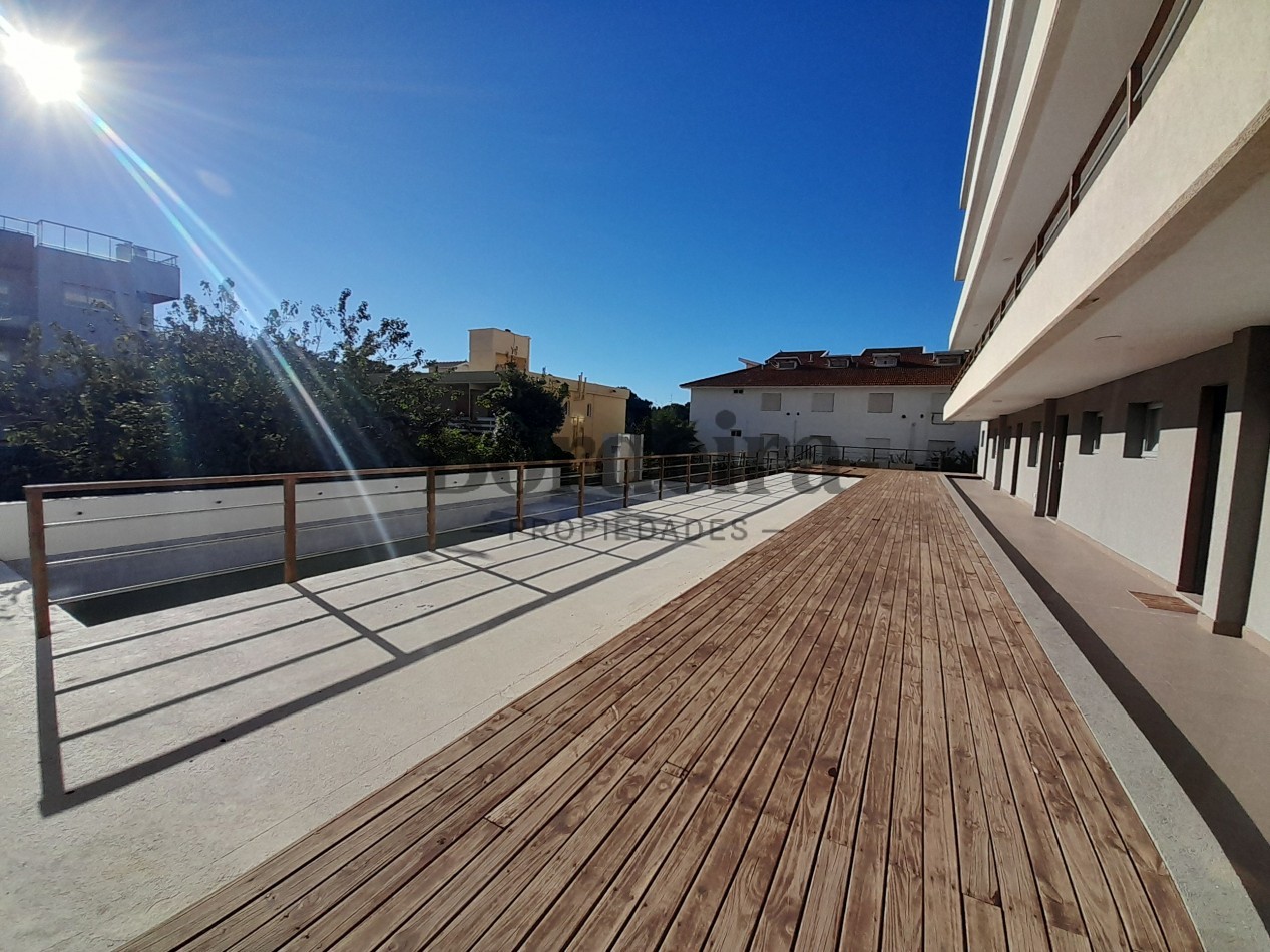 Venta Departamento Valeria del Mar 3 ambientes frente a la playa