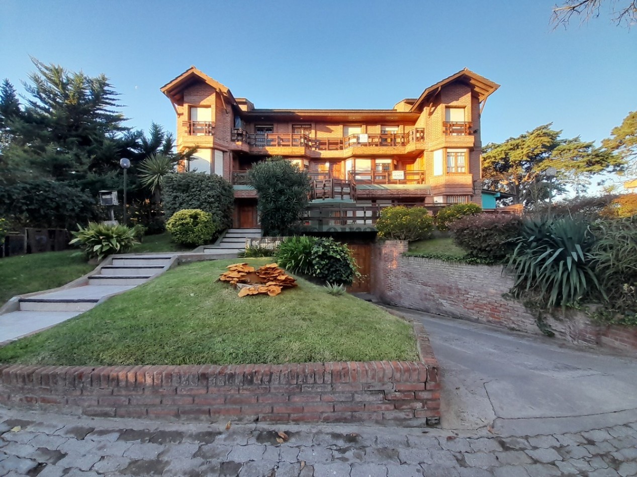 Venta departamento Villa Gesell 4 ambientes zona centro