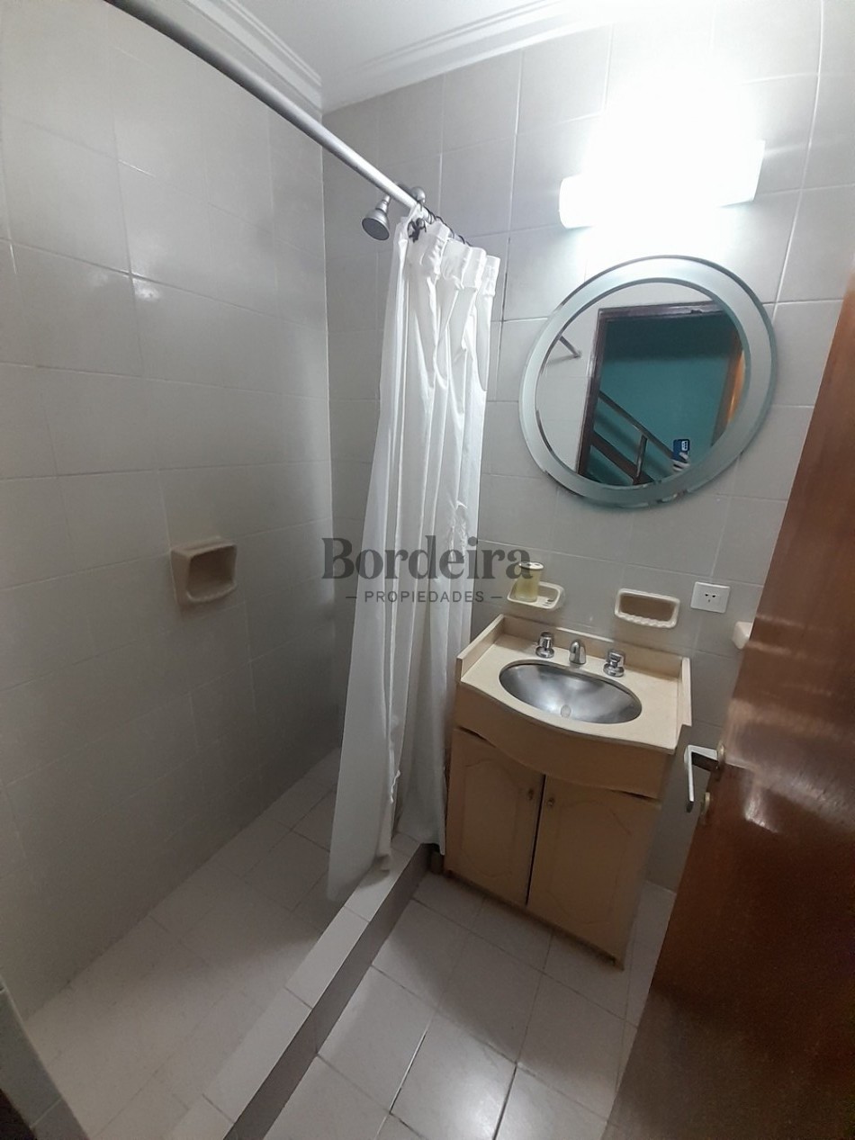 Venta departamento Villa Gesell 4 ambientes zona centro