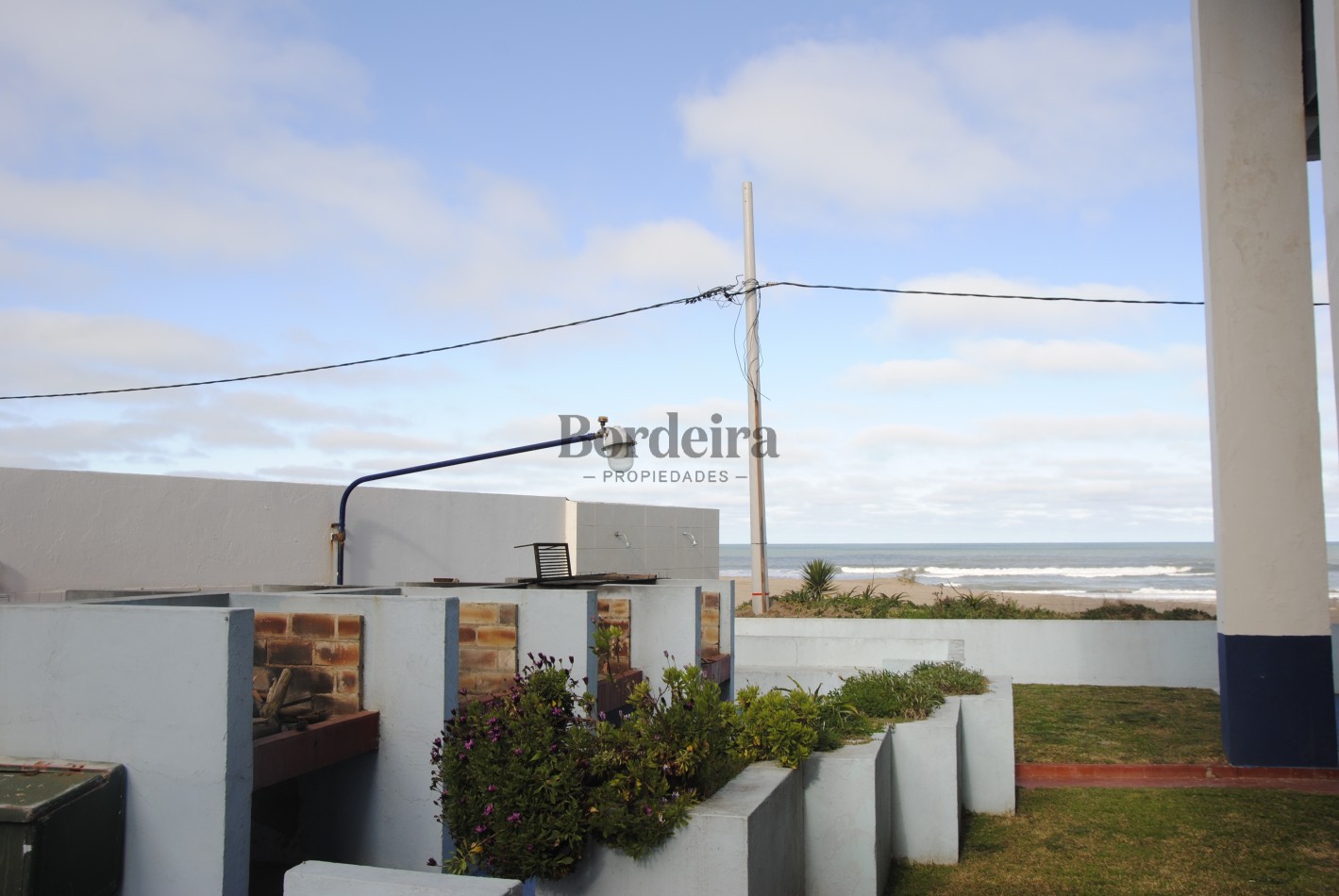 Venta departamento Villa Gesell vista al mar